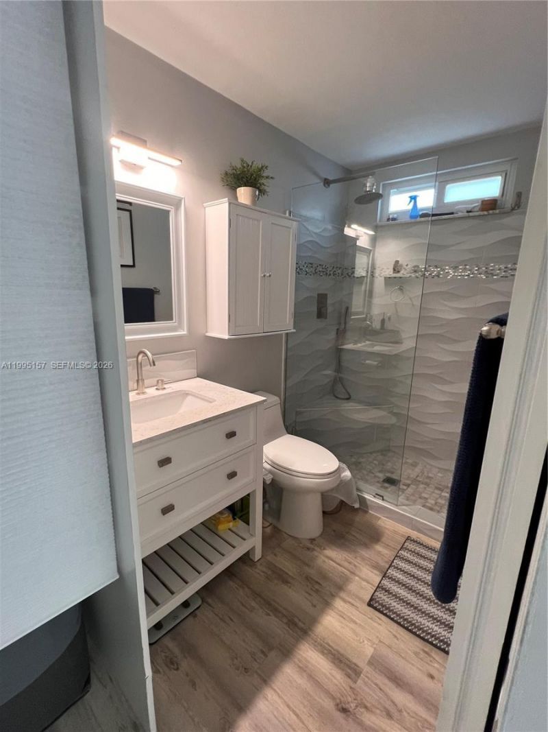 1561 NE 12th Ter , Unit ##, Jensen Beach, FL 34957 Photo