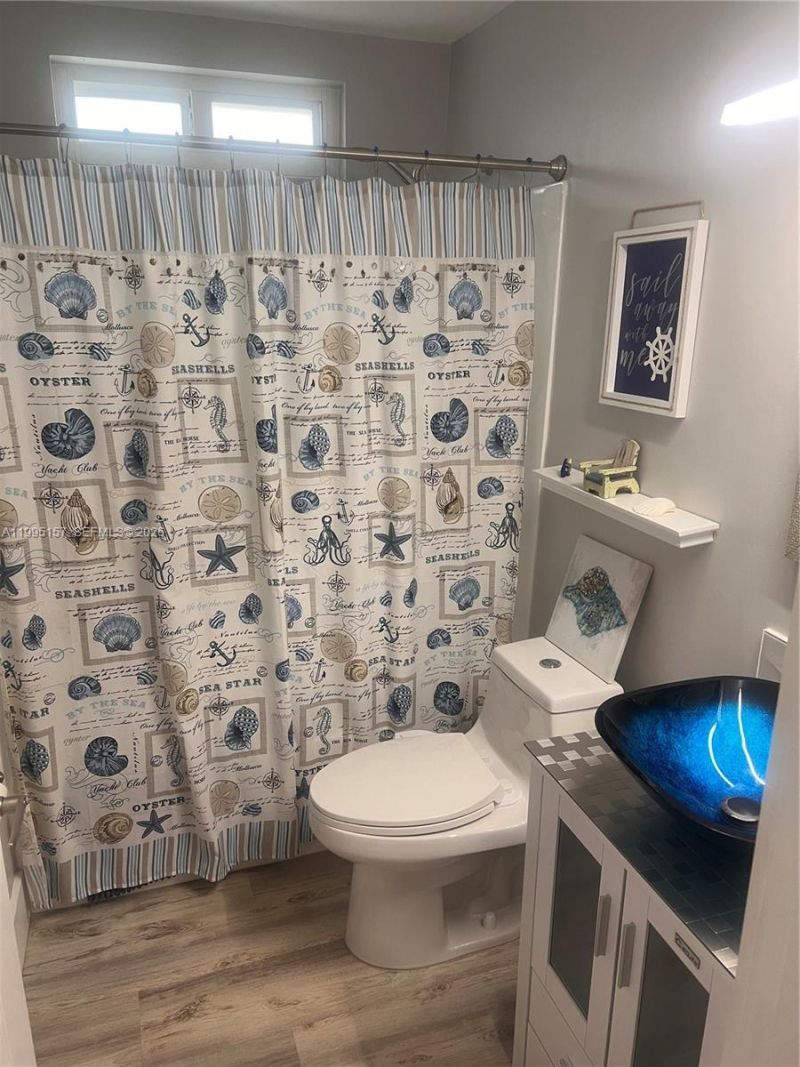 1561 NE 12th Ter , Unit ##, Jensen Beach, FL 34957 Photo