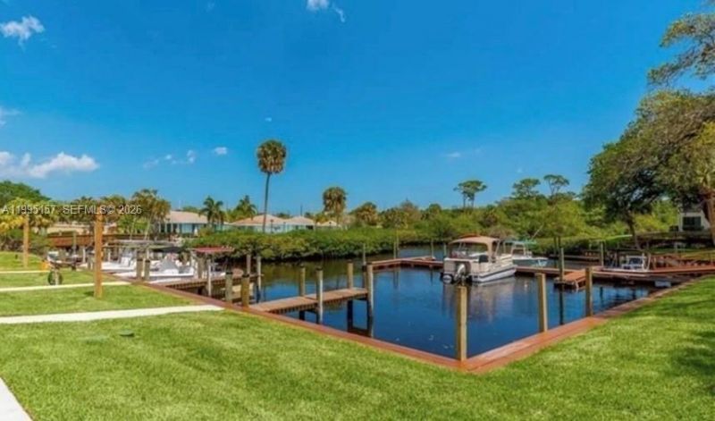 1561 NE 12th Ter , Unit ##, Jensen Beach, FL 34957 Photo