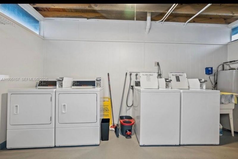 1561 NE 12th Ter , Unit ##, Jensen Beach, FL 34957 Photo