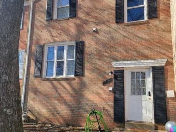 9448 ABINGDON COURT , MANASSAS, VA 20109