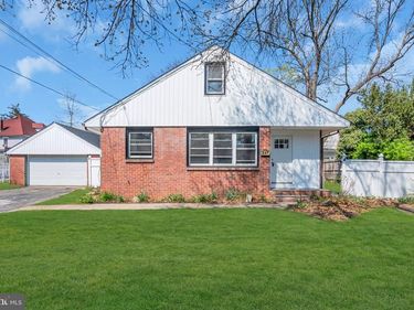 247 WOODLAWN AVENUE, COLLINGSWOOD, NJ 08108