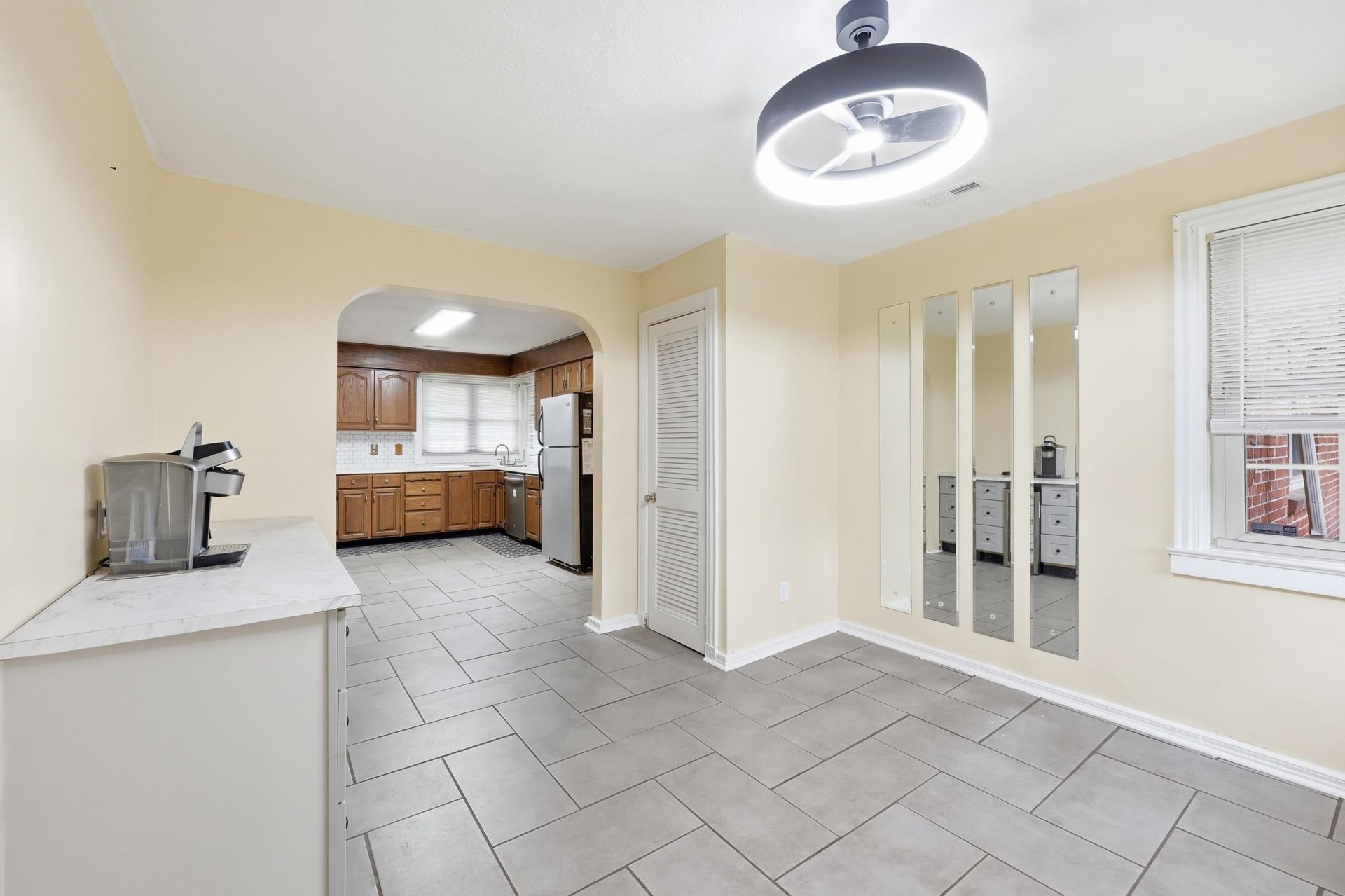 1515 Oak St. Photo 11