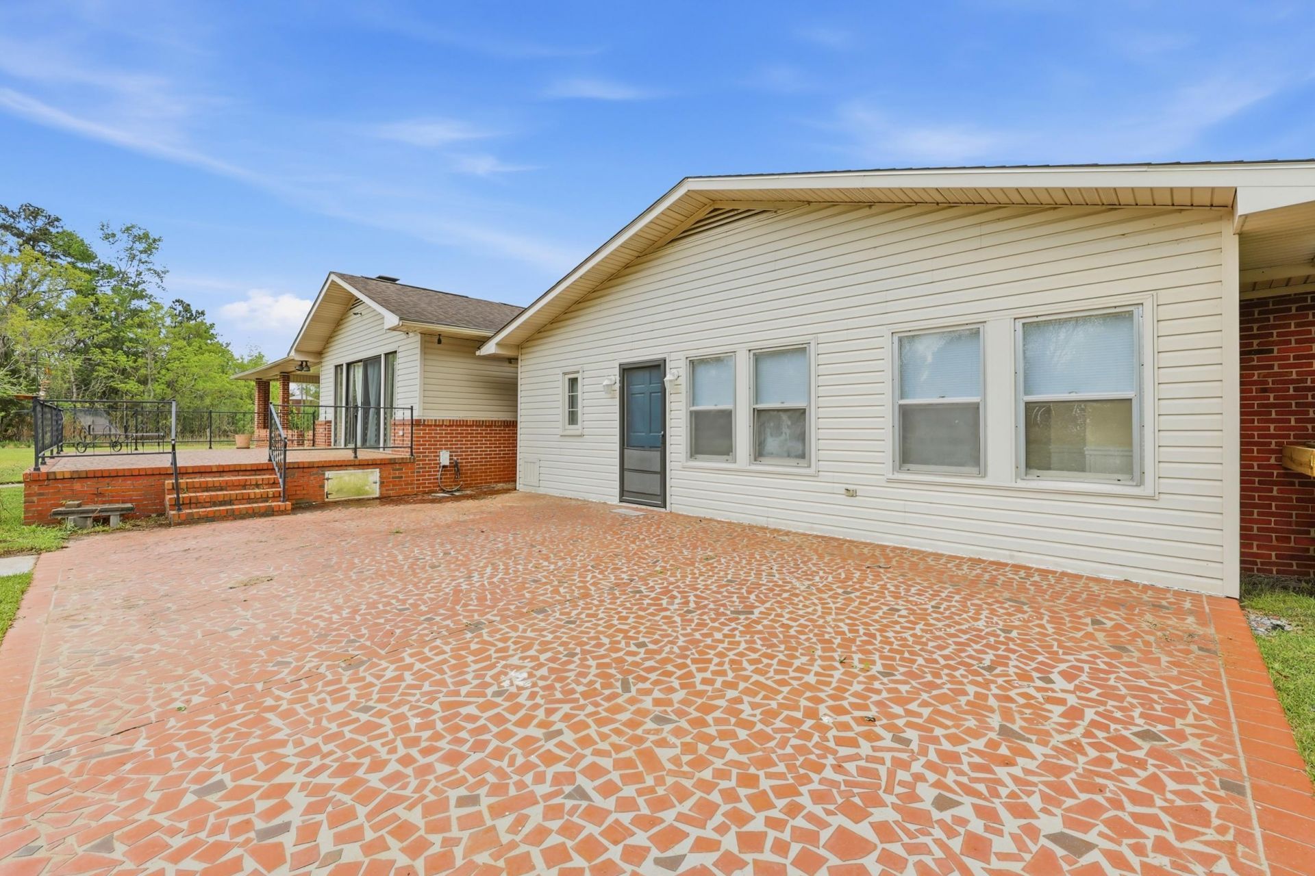 1515 Oak St. Photo 25