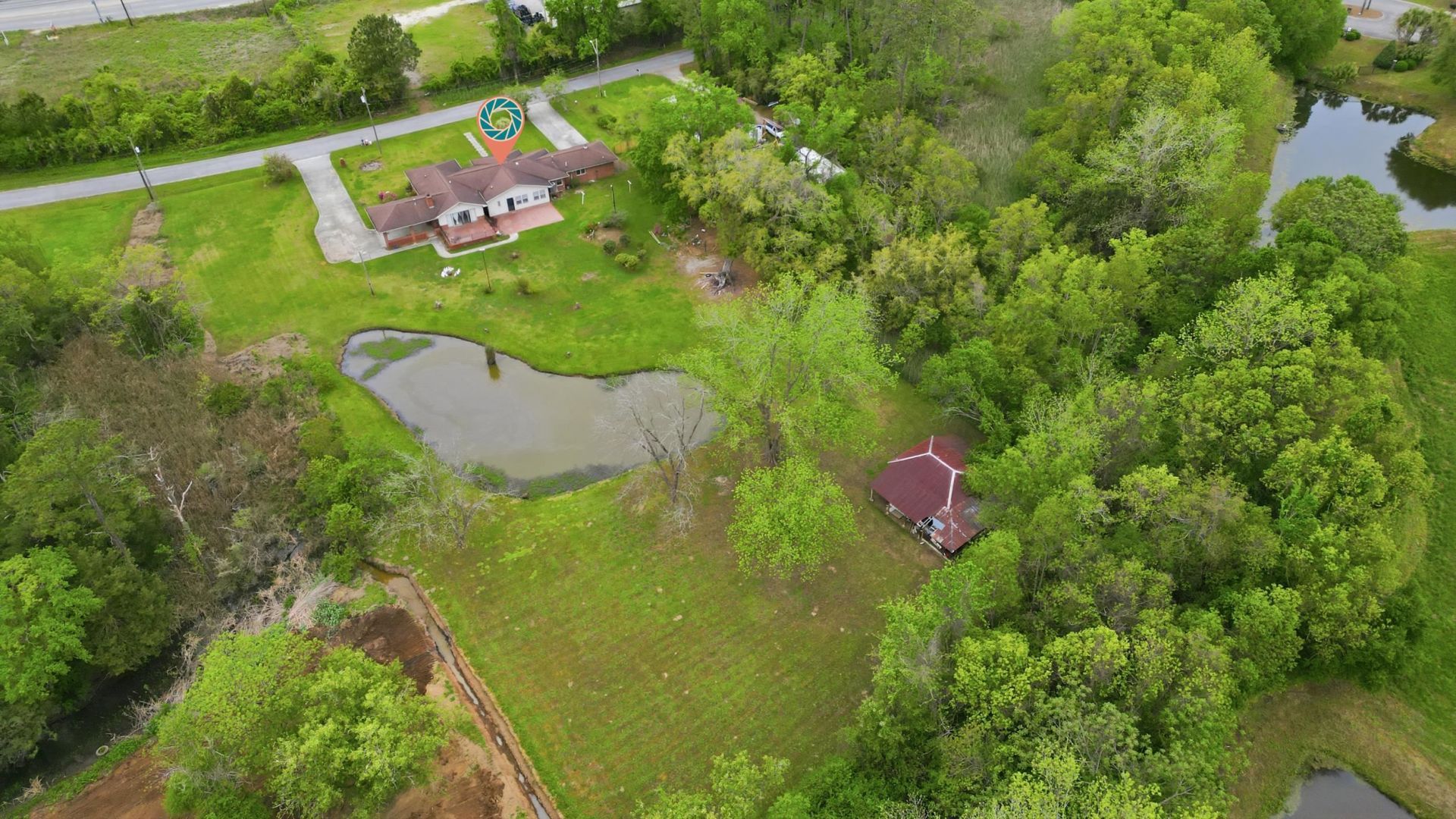 1515 Oak St. Photo 33