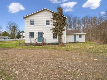 2286 State Route 104, Parish, NY 13131