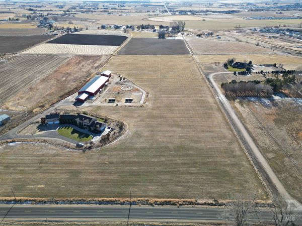 2461 E Deer Flat Road, Kuna, ID 83634