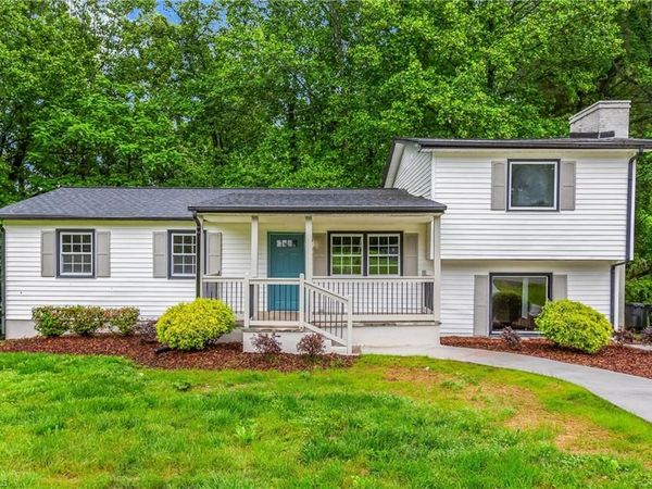 6200 Ridge Road, Tobaccoville, NC 27050