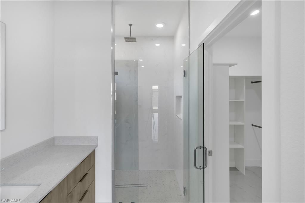 732 Alamo St E, Lehigh Acres, FL 33974 Photo