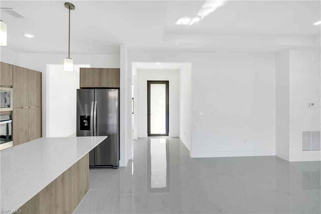 732 Alamo St E, Lehigh Acres, FL 33974 Photo