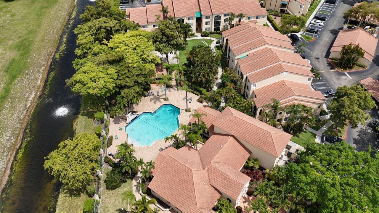 1755 Village Boulevard, Unit 102, West Palm Beach, FL 33409 Photo