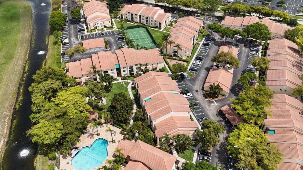 1755 Village Boulevard, Unit 102, West Palm Beach, FL 33409 Photo