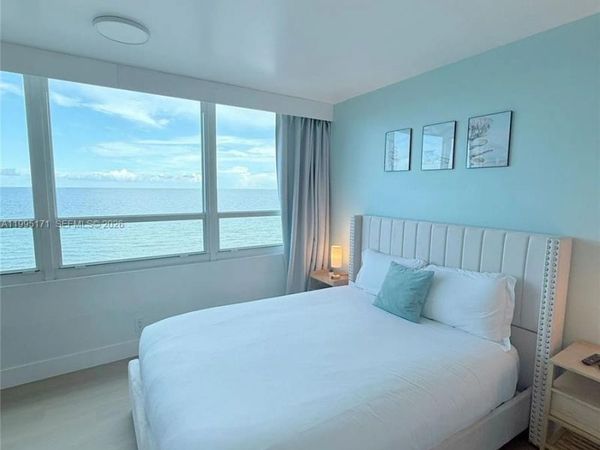 5445 Collins Ave , Unit 635, Miami Beach, FL 33140