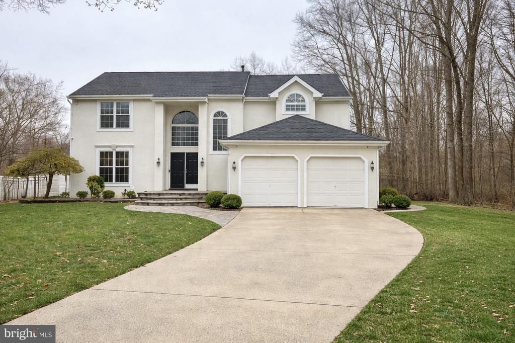 1742 Whispering Woods Drive, Williamstown, NJ 08094 Main Photo