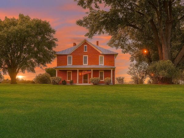 3039 JOHN WAYLAND HWY, DAYTON, VA 22821