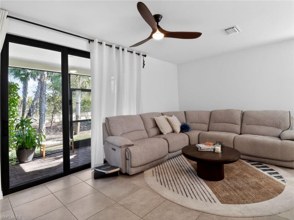 1672 Lake Jessup Cir , Cape Coral, FL 33909 Photo