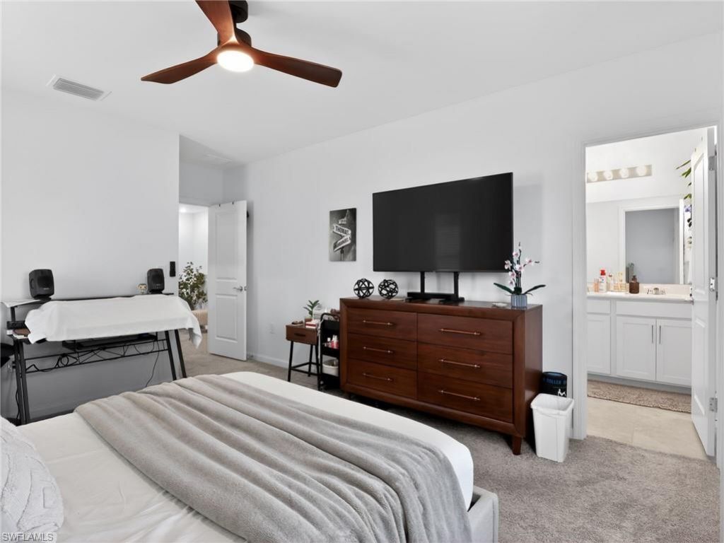 1672 Lake Jessup Cir , Cape Coral, FL 33909 Photo