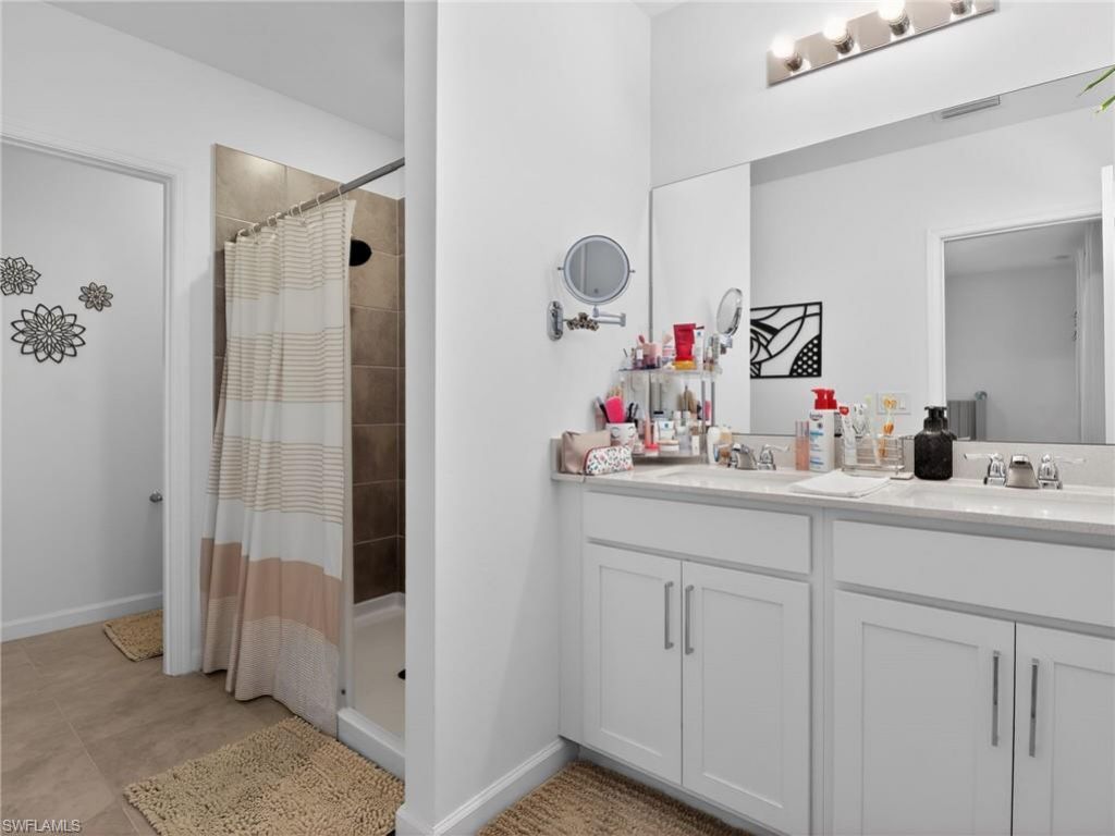 1672 Lake Jessup Cir , Cape Coral, FL 33909 Photo