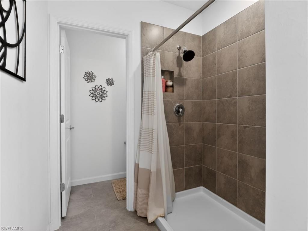 1672 Lake Jessup Cir , Cape Coral, FL 33909 Photo