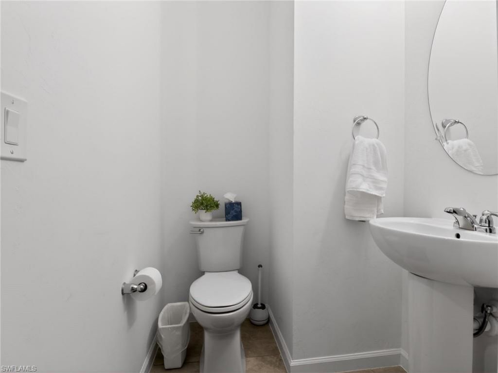 1672 Lake Jessup Cir , Cape Coral, FL 33909 Photo