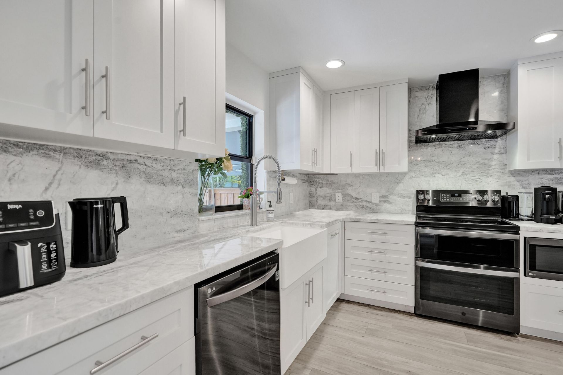 1606 SE 1st Street, Fort Lauderdale, FL 33301 Photo