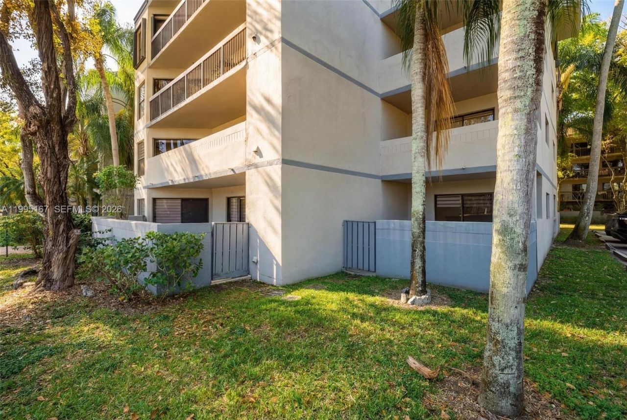 13250 SW 88th Ter , Unit 101, Miami, FL 33186 Photo