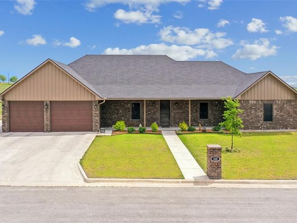 820 Fleitman Drive, Muenster, TX 76252