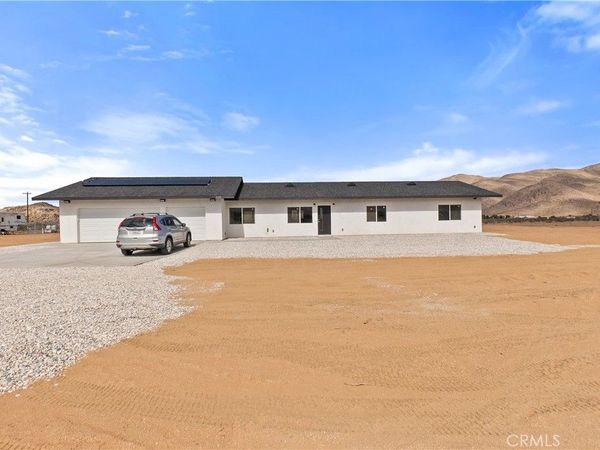 11725 Lagartijo Drive , Apple Valley, CA 92308