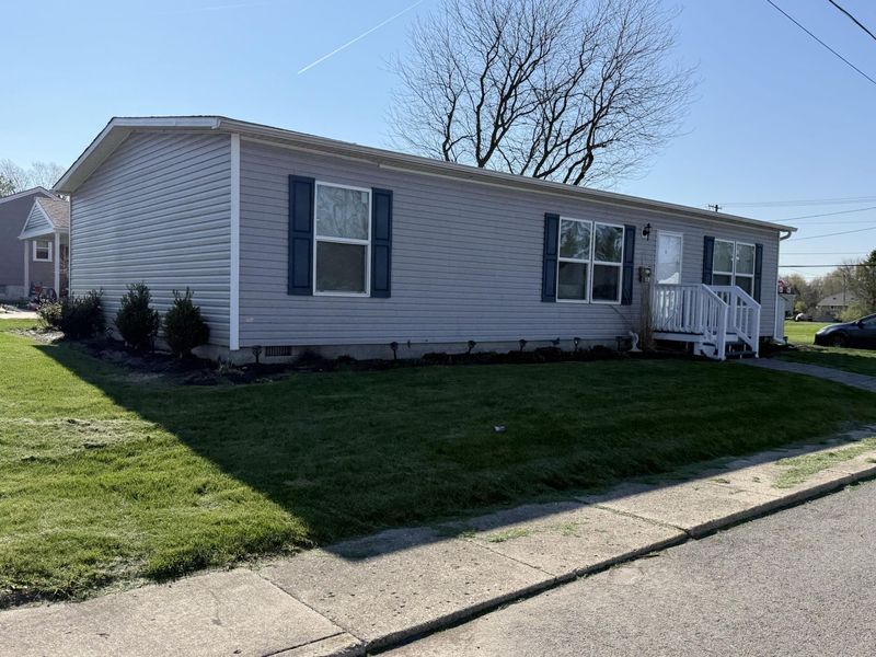 541 W Columbus Avenue, Bellefontaine, OH 43311 Photo 2