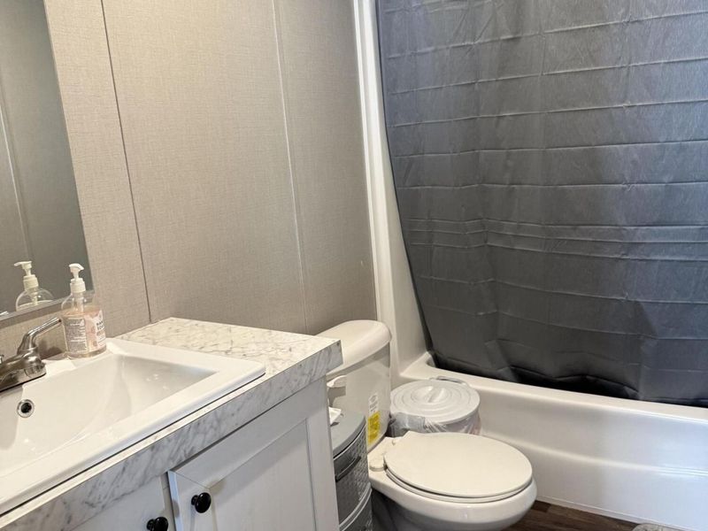 541 W Columbus Avenue, Bellefontaine, OH 43311 Photo 8