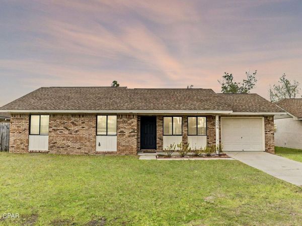 206 Acme Lane, Lynn Haven, FL 32444