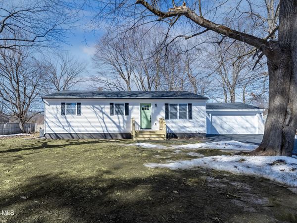 25 Hawley Road, Niverville, NY 12130