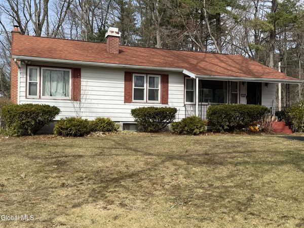 166 Vly Road, Colonie, NY 12309