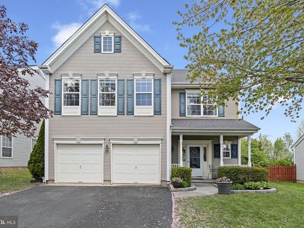 105 SHIRE LANE, SCHWENKSVILLE, PA 19473