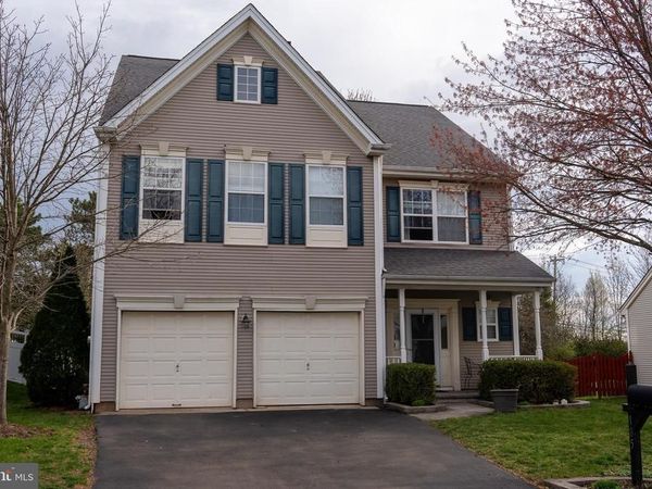 105 SHIRE LANE , SCHWENKSVILLE, PA 19473