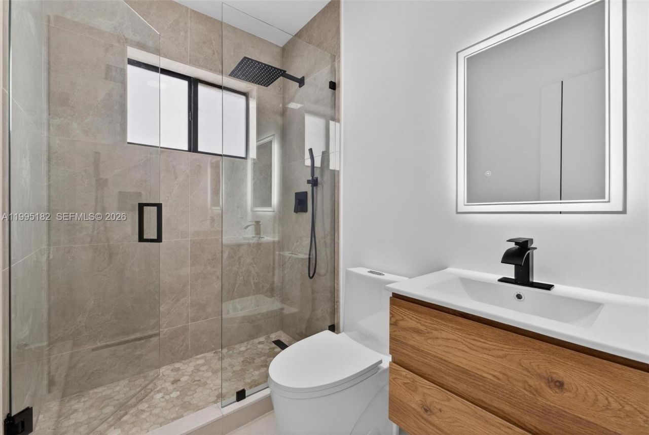 11530 SW 138th St , Miami, FL 33176 Photo