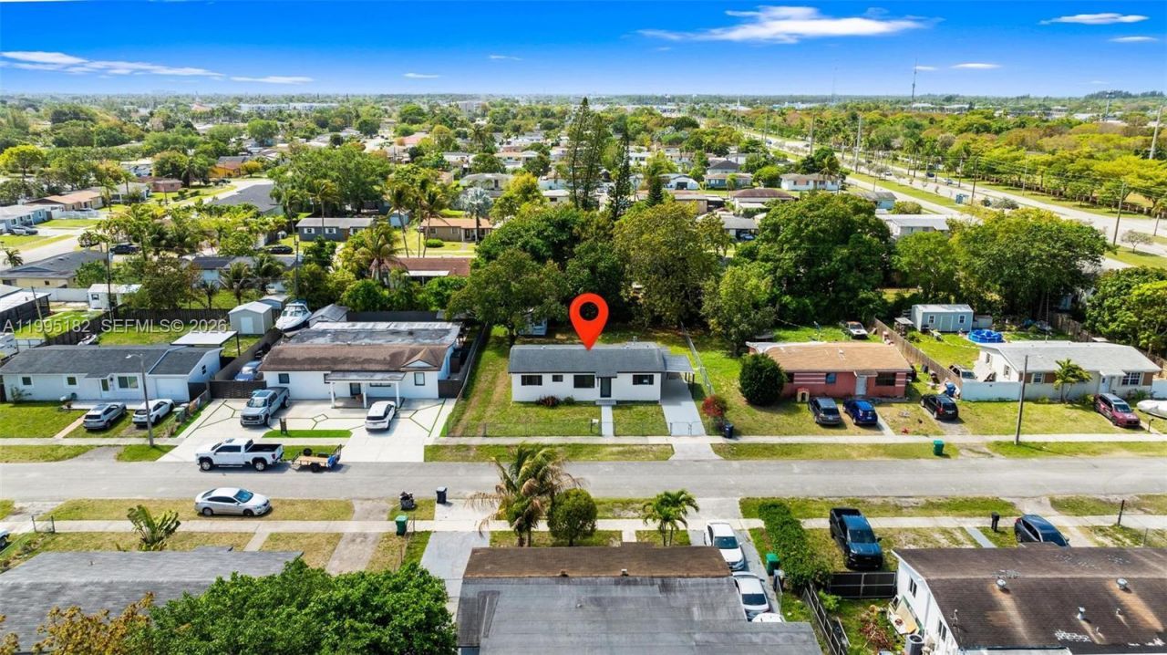 11530 SW 138th St , Miami, FL 33176 Photo