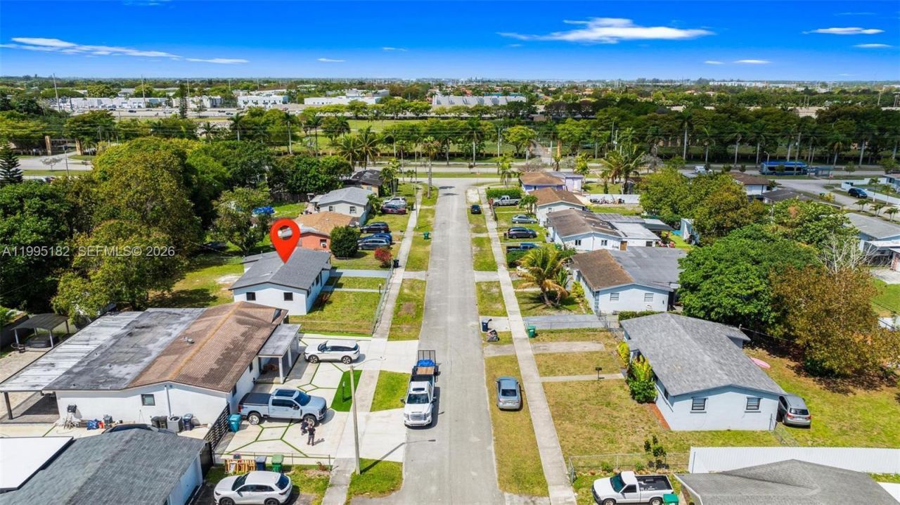 11530 SW 138th St , Miami, FL 33176 Photo