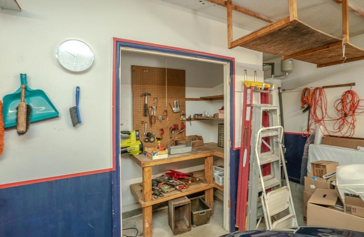 3111 Robyn Ct. Photo 46