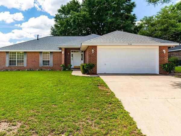 5104 Whitehurst Lane, Crestview, FL 32536