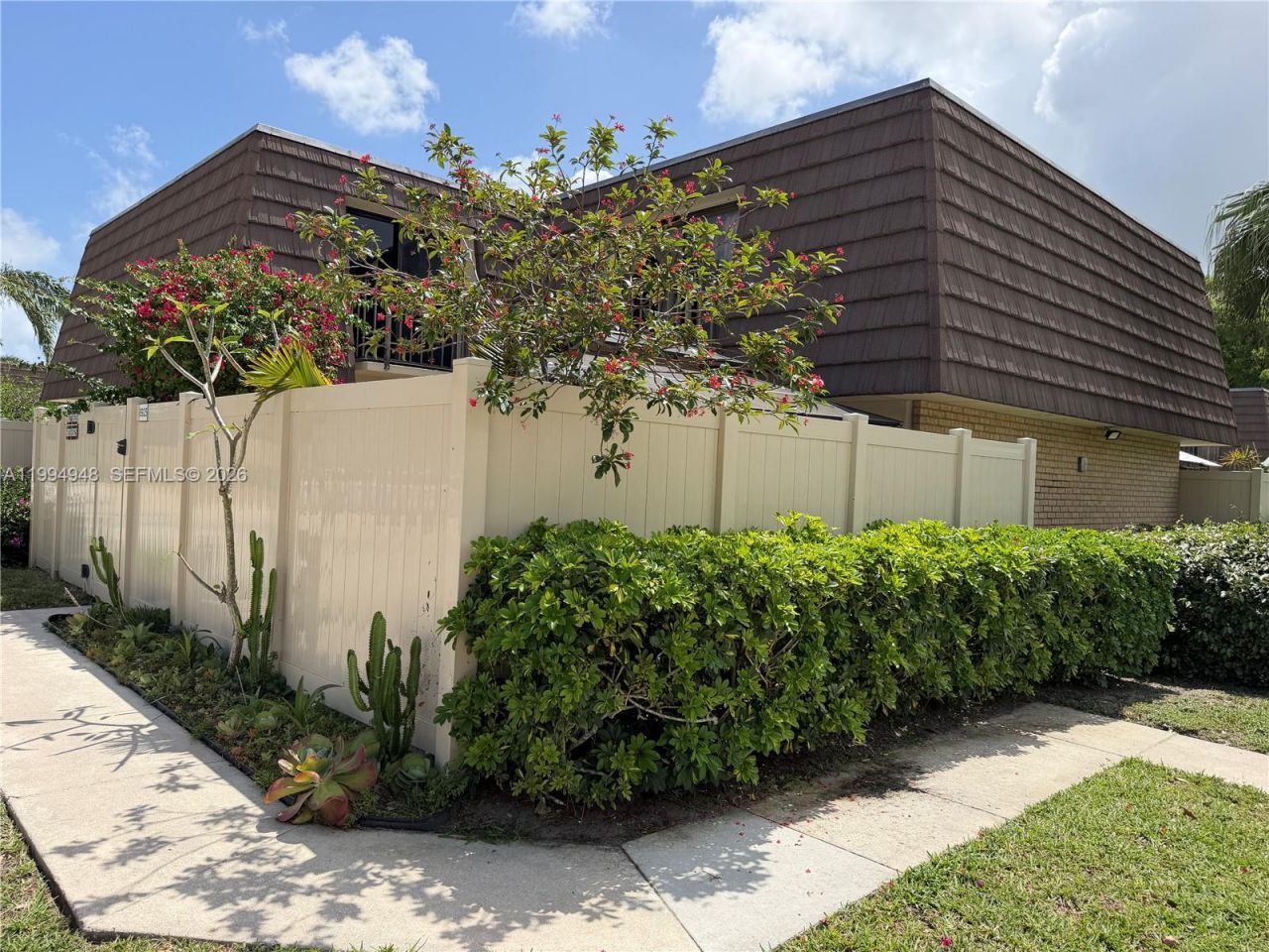 6925 69th Way , West Palm Beach, FL 33407 Photo