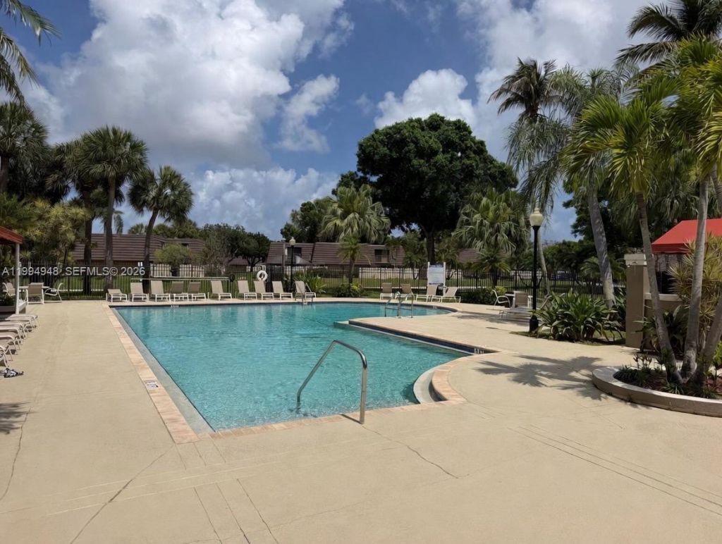 6925 69th Way , West Palm Beach, FL 33407 Photo