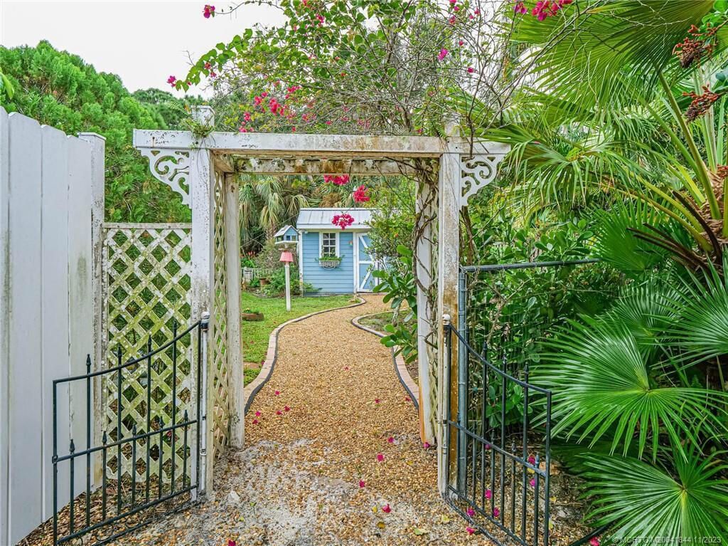 3866 SE Jefferson Street, Stuart, FL 34997 Photo