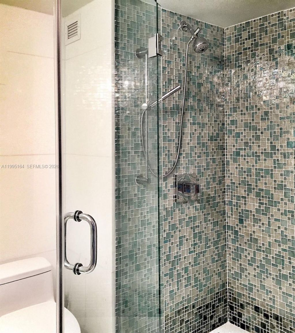 2301 Collins Ave , Unit 1507, Miami Beach, FL 33139 Photo