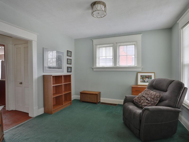 171 Clinton Heights Avenue, Columbus, OH 43202 Photo 18