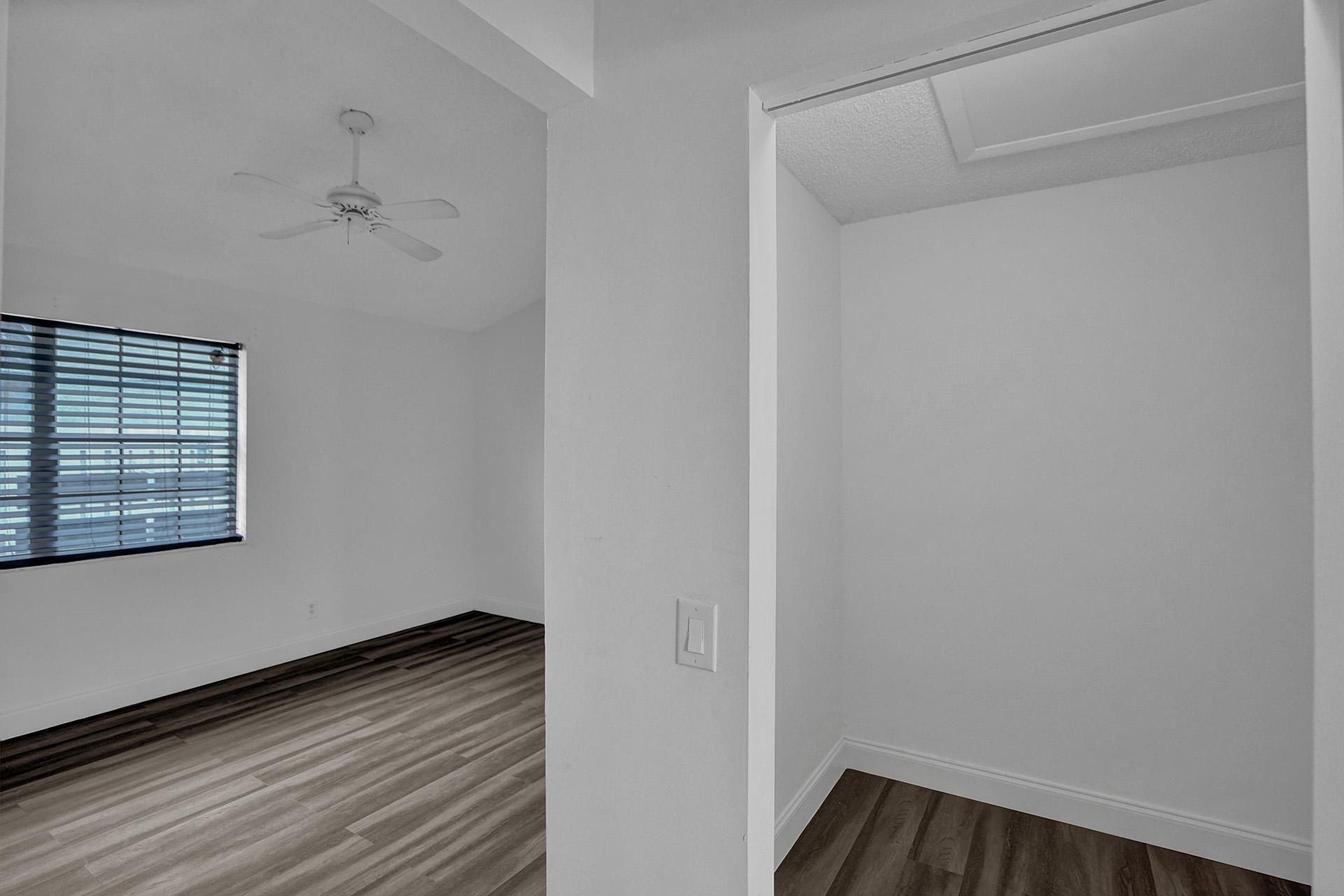 1180 SW 108th Terrace, Davie, FL 33324 Photo