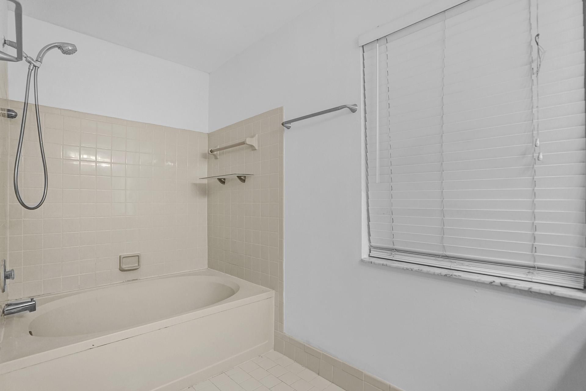 1180 SW 108th Terrace, Davie, FL 33324 Photo