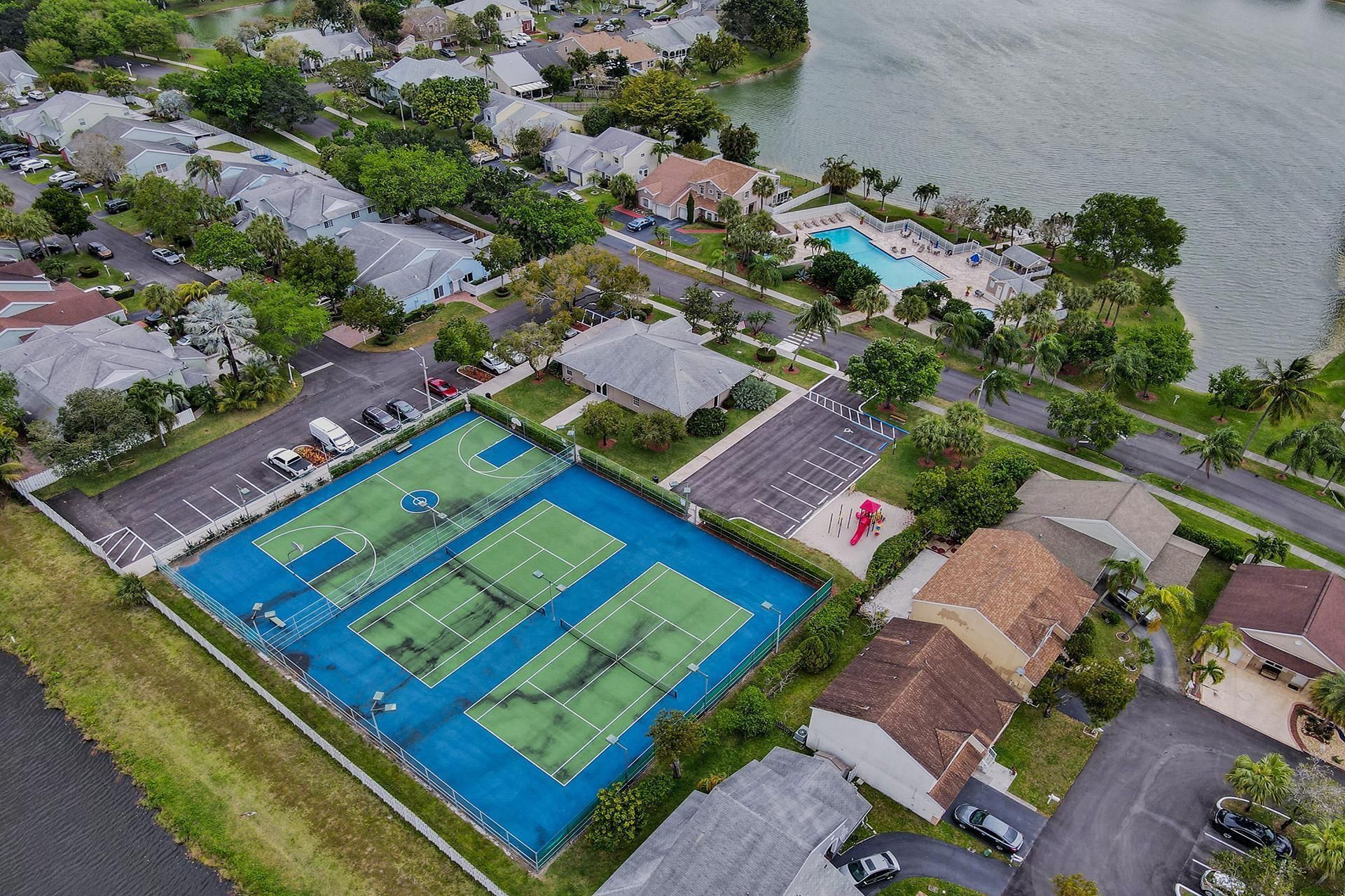 1180 SW 108th Terrace, Davie, FL 33324 Photo