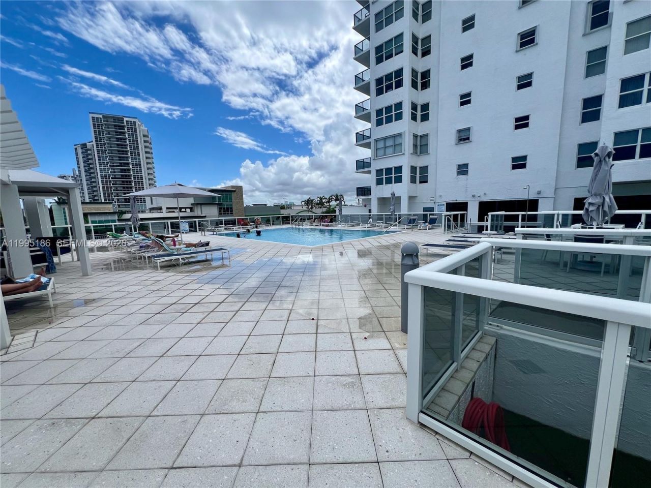 3015 N Ocean Blvd, Unit 4L, Fort Lauderdale, FL 33308 Photo