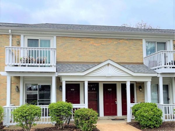 1418 Bluebird Terrace , St Louis, MO 63144